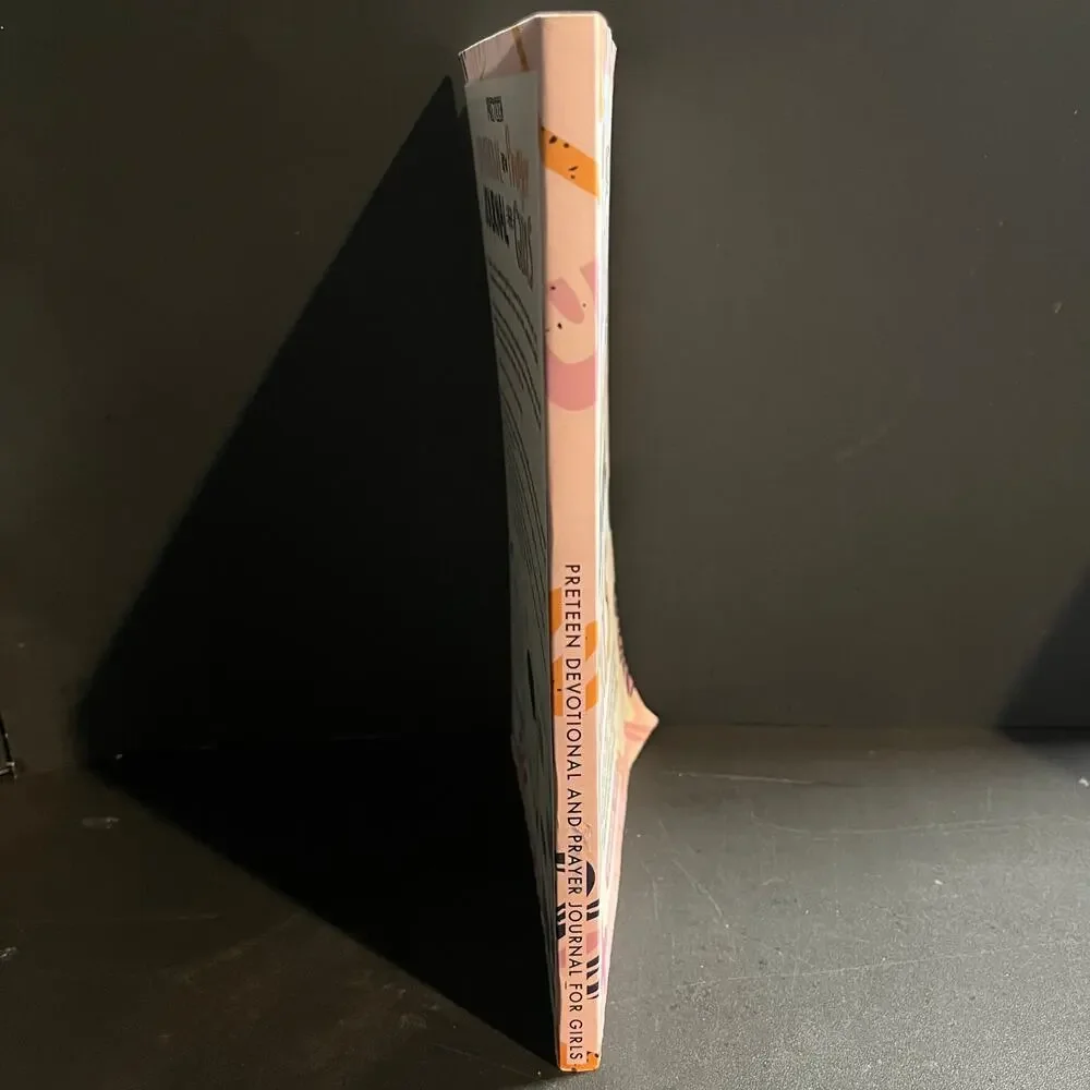 Preteen Devotional and Prayer Journal for Girls | 52 Weeks of‎ Scripture